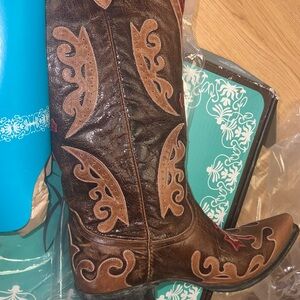 Brown Western Style Boots